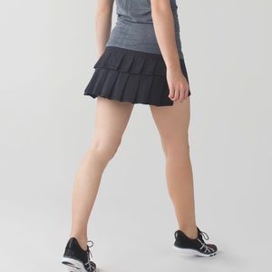Lulukemon Run Black Pace Setter Skirt